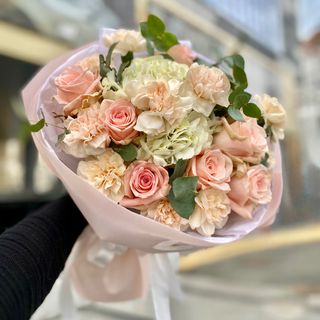 Ніжний букет квітів 