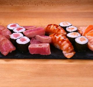 Сашими Татаки Сет (12бр-400г)