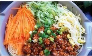 Spaghetti zhajiangmian