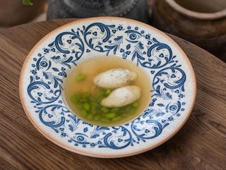 Курячий бульйон з орзо і кефтедакі з індички і курчати (330г)