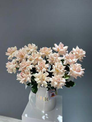 Розы во французком стиле L