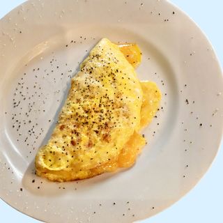 Petit-Déjeuner Omelette Fromage