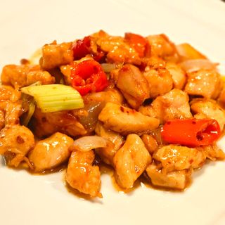 Pollo in salsa piccante