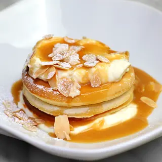 Pancakes z karmelem