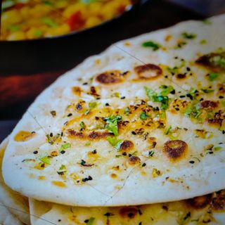 Pan naan con ajo