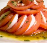 Ensalada De Tomate Con Ventresca