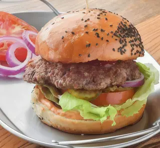 Burger Classic + Coca-Cola/Coca- Cola Zero 0,5l