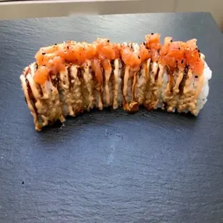 Salmón Spicy Roll (8 Pzs.)  