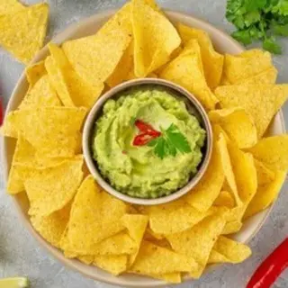 Guacamole Nachos