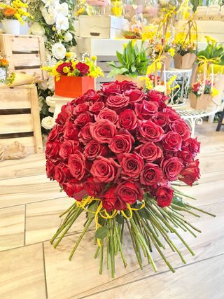 Bouquet 50 Rose Rosse