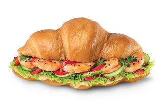 Croissant z Krewetką po Azjatycku