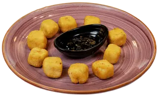 Панирани хапки от топено сирене (250г)