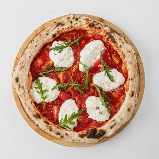 Пицца со страчателлой