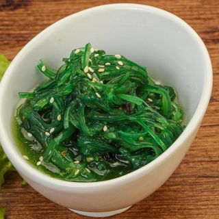 Alghe con salsa di sesamo