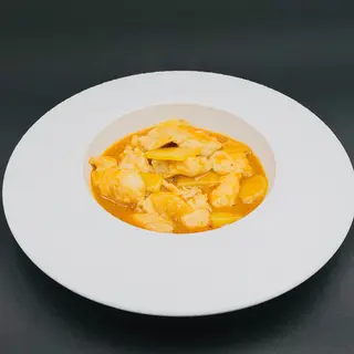 81. Pollo thai