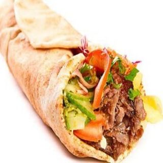 Дюнер с арабска палачинка средна