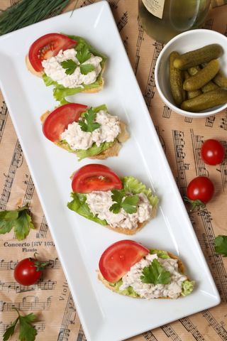 Тапаси с пилешко филе  (220г)