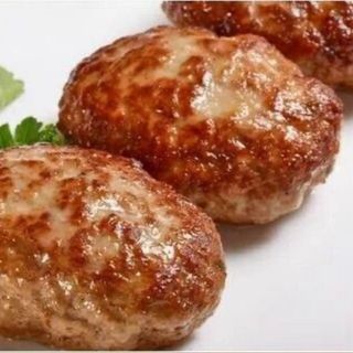 102. Cotletas de carne