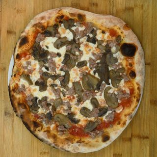 Salsiccia e funghi