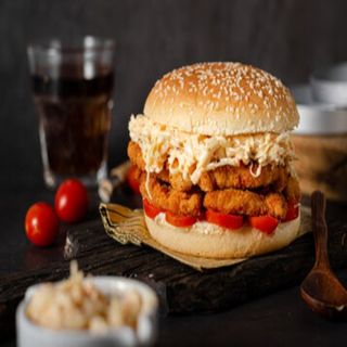 Бургер с пилешки шницел