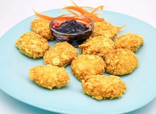 Топени сиренца с корнфлейкс и сладко (300гр.) + Домашна лимонада