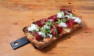 Pinsa Bresaola (33 Cm.)