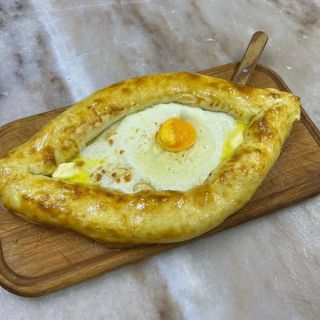 Хачапури по-аджарски