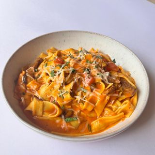 Телятина и грибы (350г)