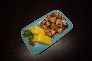 Pomana porcului cu mamaliguta