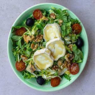 Ensalada de queso de cabra