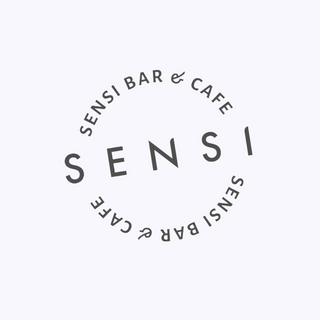 Salata Chuka cu castraveți bătuți si sos de nuci