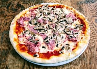 PIZZA REINA