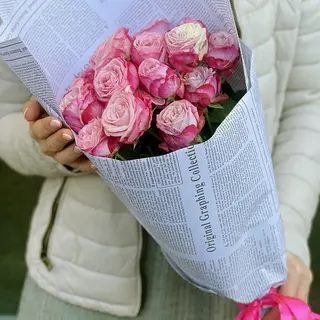 ლედი ბომბასტიკი 2076