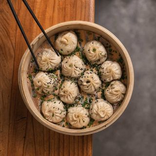 Xiao Long Bao (12 Uds.) 小籠包