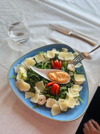 Gamberi rucola e grana