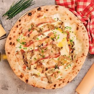 Бяла пица с панчета (450 г)