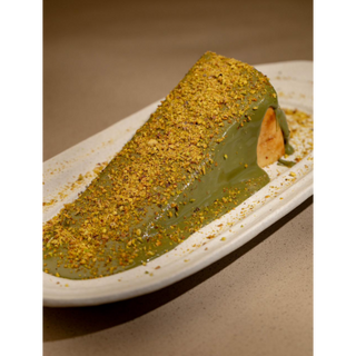  Pistachio San Sebastian   