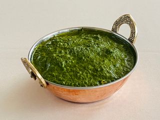 Пиле Хариали (средно люто)