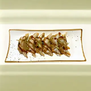 Gyoza De Pato Frito (6 Pzs.)