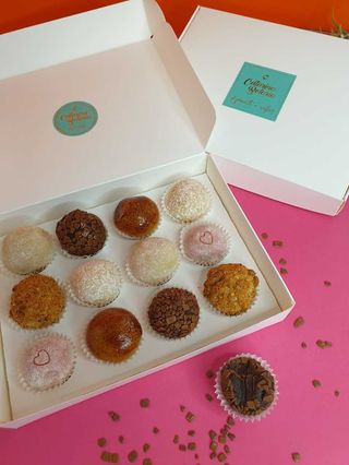 Caixa de Docinhos Variados - 12 unidades