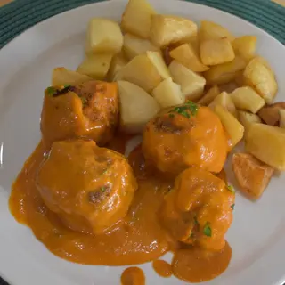 ALBÓNDIGAS DE TERNERA