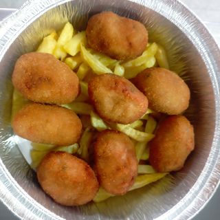 Ración De Croquetas De Puchero
