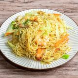 Fideo De Arroz Estilo Singapur