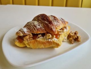 Croissant de Doce de Abóbora e Nozes