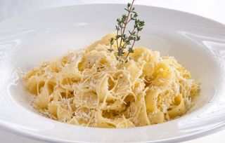 Тальятеле 4 сири (280г)