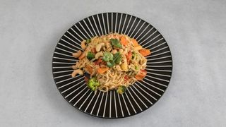 Cashew noodles with baby corn