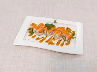 186 Uramaki miura