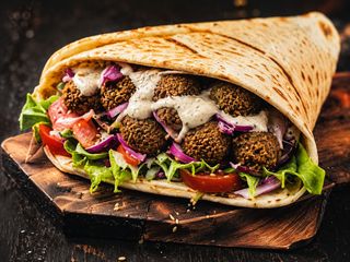 Piadina con falafel