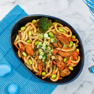 Wok udon cu pui in sos Taiwanez