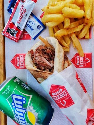 Menu Cheese Naan Chawarma